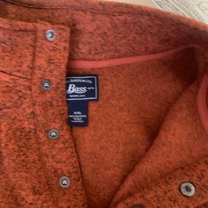 Beautiful Bass sweater shirt